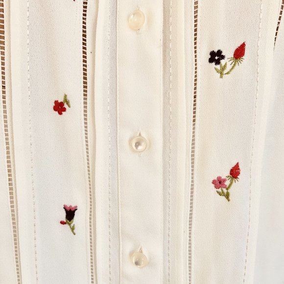 Vintage KORET PETITE Elegant Embroidered Blouse - Picture 2 of 11